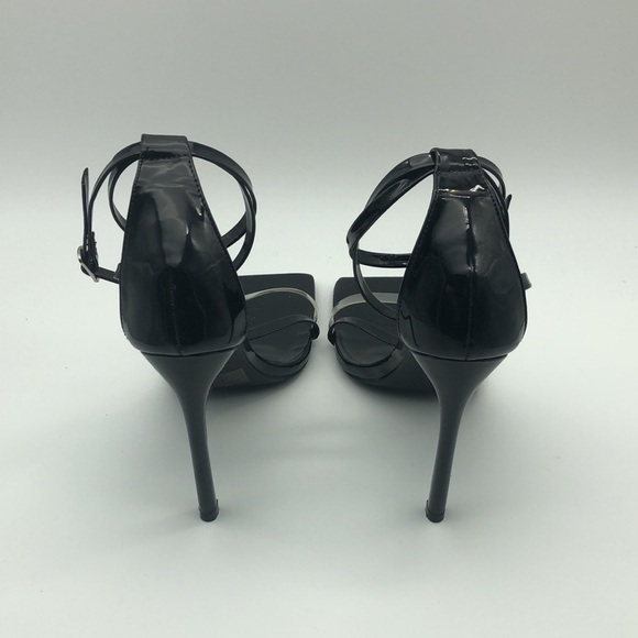 PRETTY LITTLE THING Heels. - Picture 5 of 8